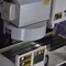 Mesin Penggilingan CNC VMC 3 Axis Otomatis 400KG Beban Maksimum Untuk Pemrosesan Bagian Logam