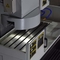 4 Axis VMC CNC Mesin Pusat Penggilingan Vertikal Pemotongan Berat Kekakuan Tinggi