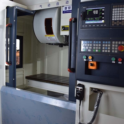 Akurasi Pemosisian 0,01mm Pusat Mesin Vertikal Cnc 3 Axis